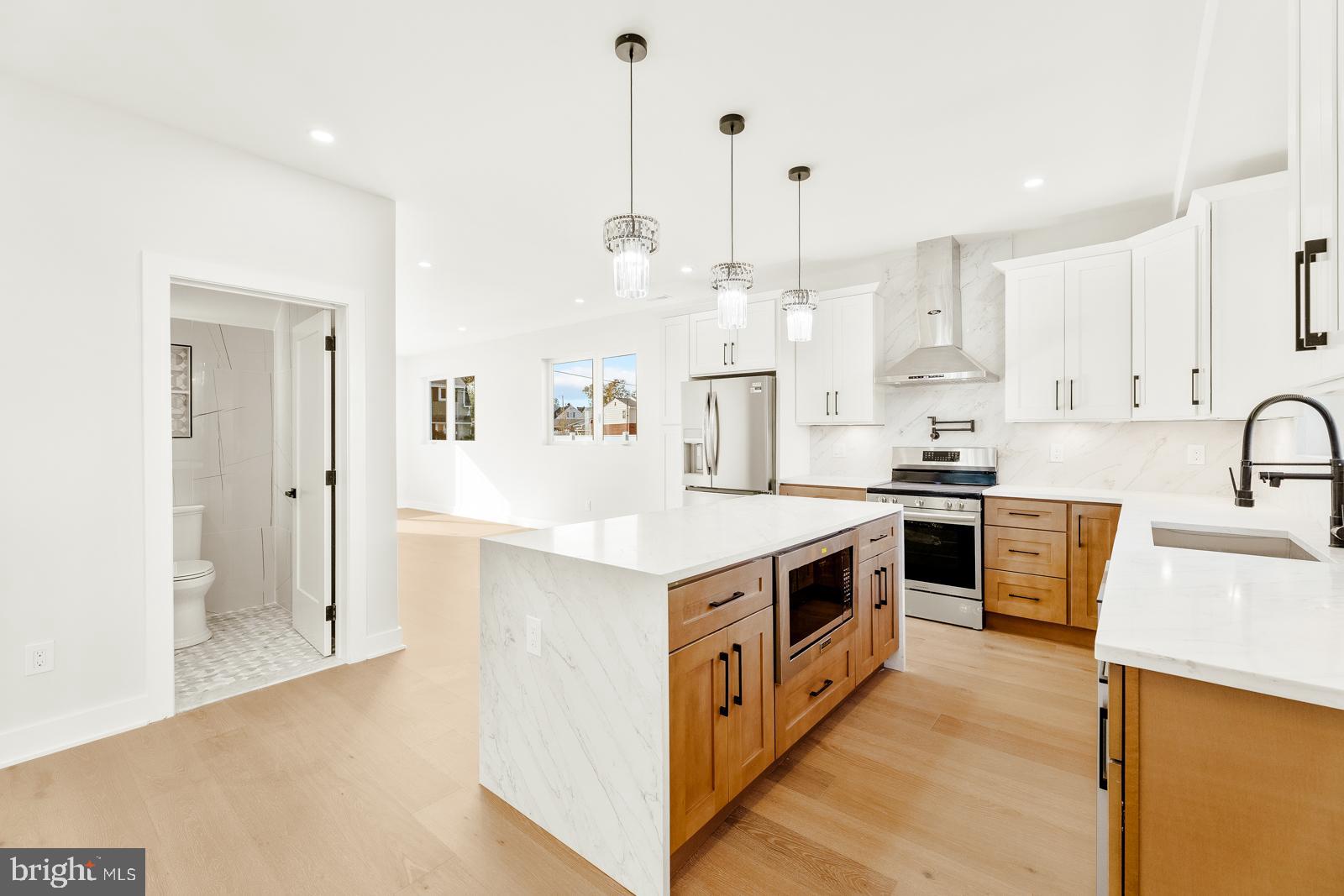 3215 Brookdale Road Philadelphia, PA 19114 - Photo 19 of 47