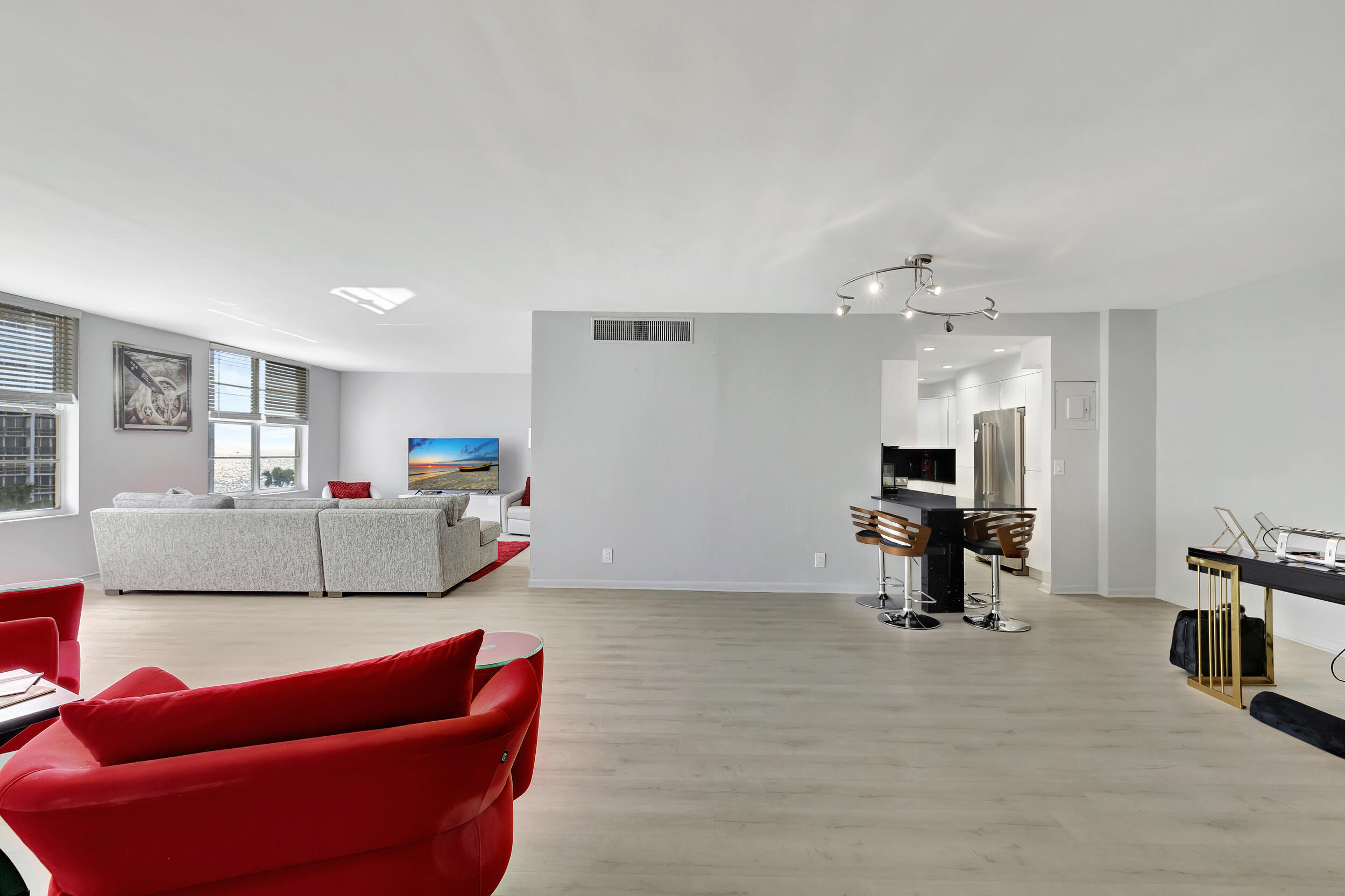2851 South Ocean Boulevard, Unit 5L Boca Raton, FL 33432 - Photo 15 of 49 Dining Area