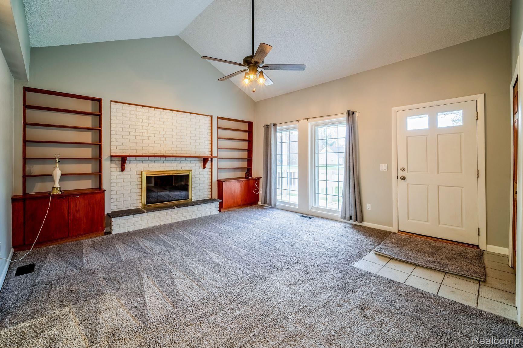 19169 Hannan Road New Boston, MI 48164 - Photo 11 of 42 Gallery Image 11