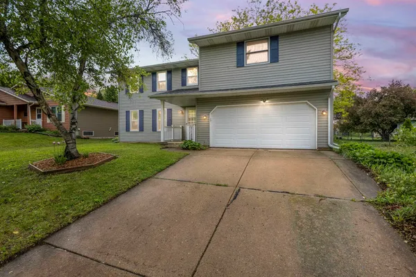 $400,000 | 3110 Clove Drive, Madison, WI 53704