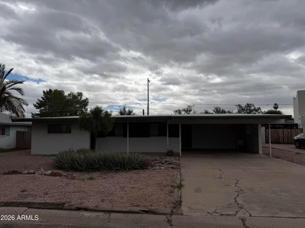 $2,695 | 717 East Granada Drive, Tempe, AZ 85281