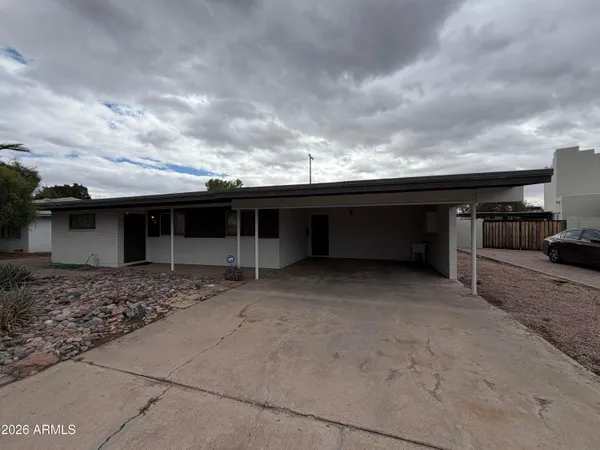 $2,695 | 717 East Granada Drive, Tempe, AZ 85281