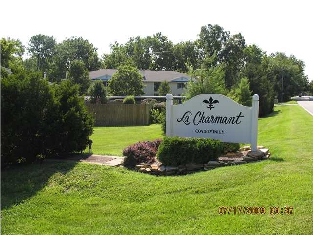 6714 Newburgh Road Evansville, IN 47715 - Photo 2 of 23 Gallery Image 2