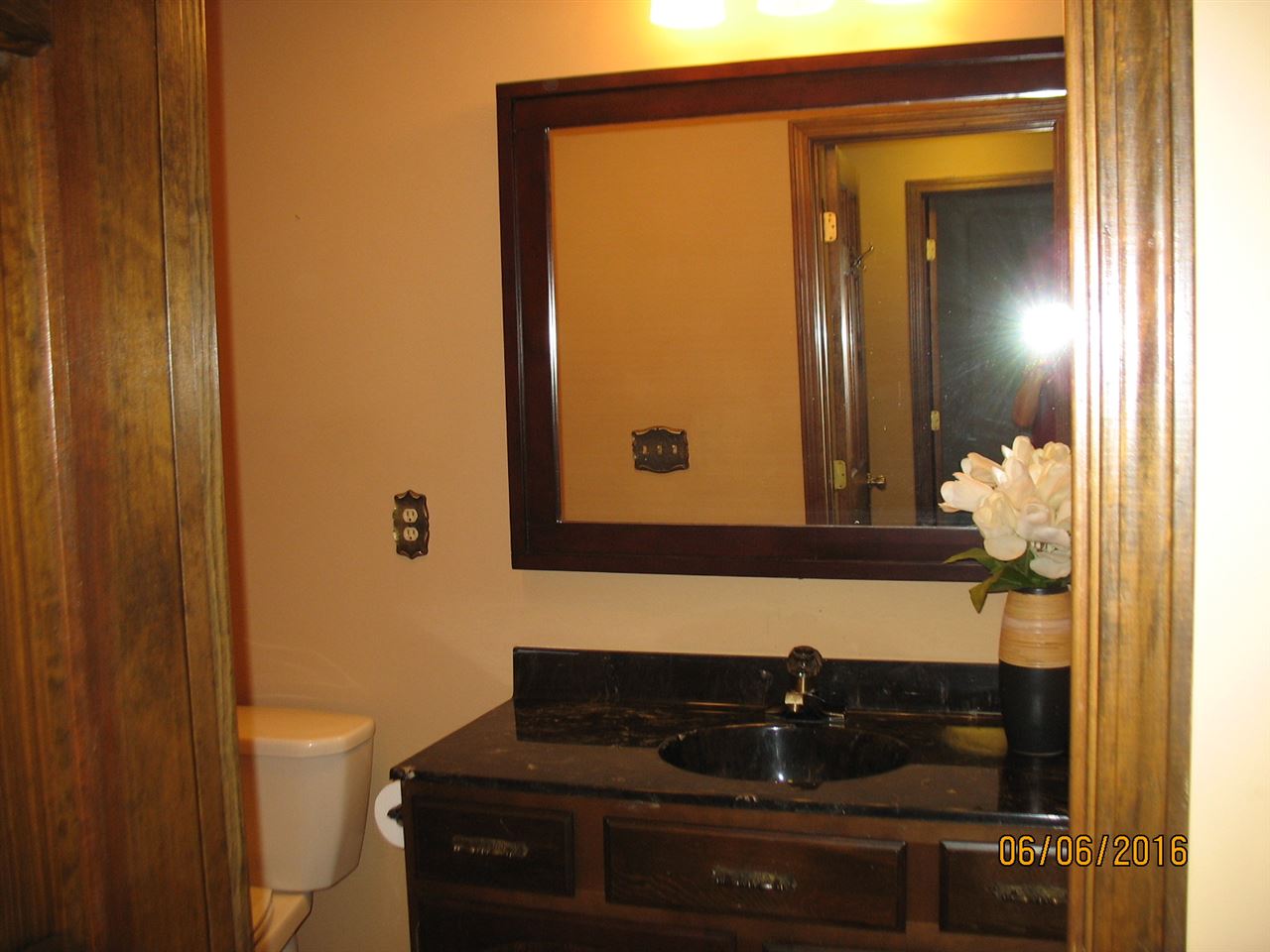 6714 Newburgh Road Evansville, IN 47715 - Photo 15 of 23 Gallery Image 15
