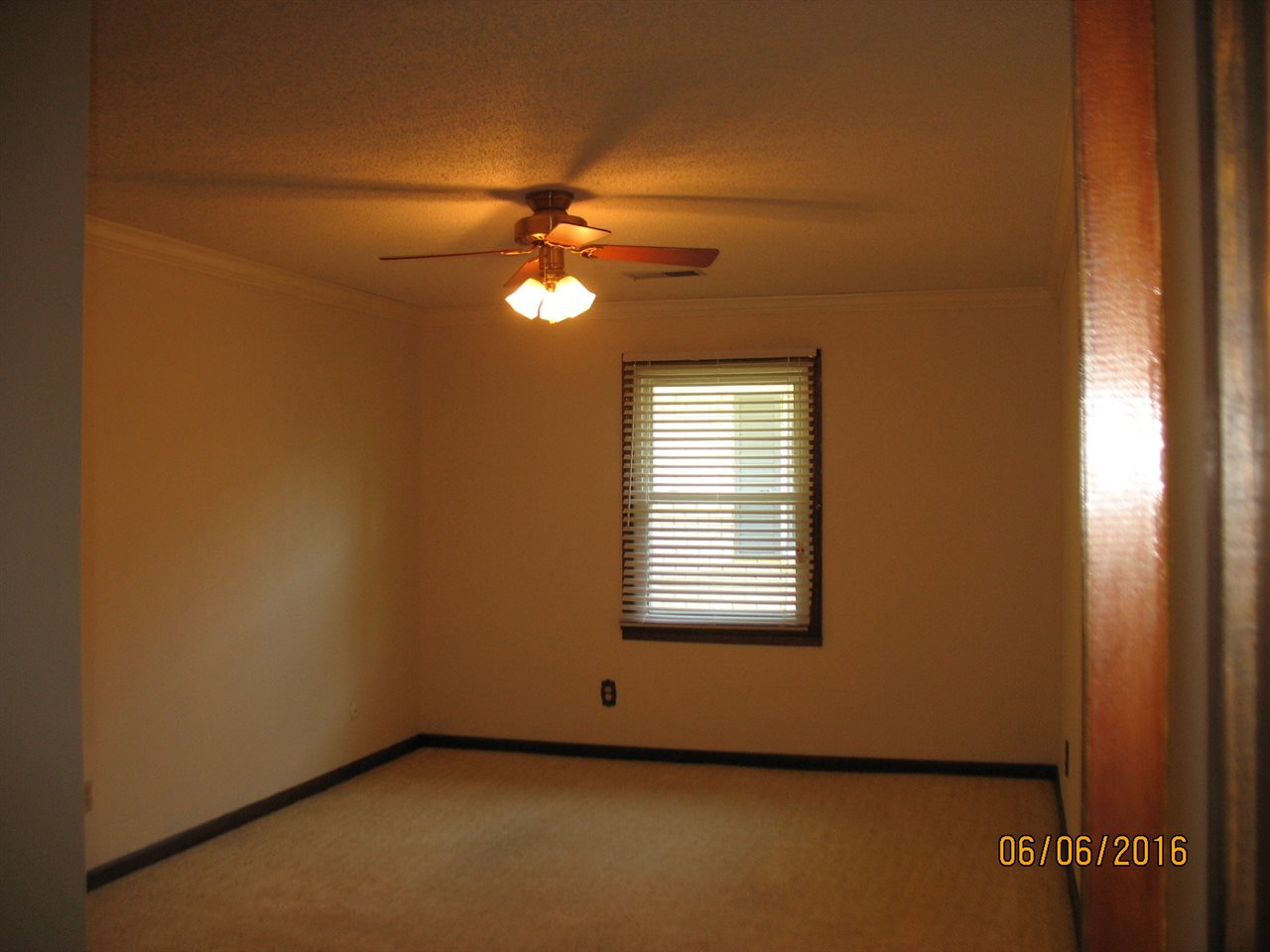 6714 Newburgh Road Evansville, IN 47715 - Photo 18 of 23 Gallery Image 18