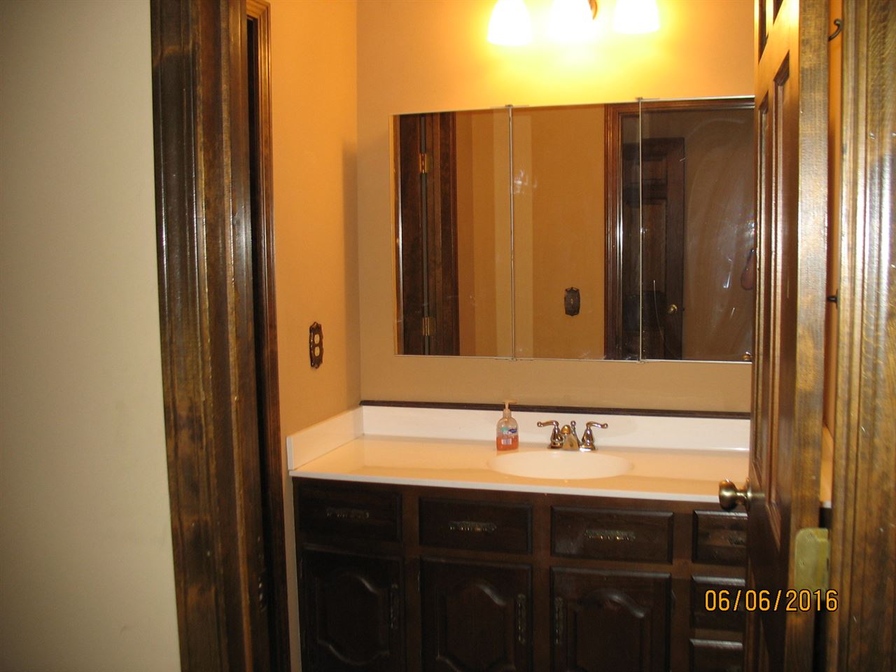 6714 Newburgh Road Evansville, IN 47715 - Photo 22 of 23 Gallery Image 22