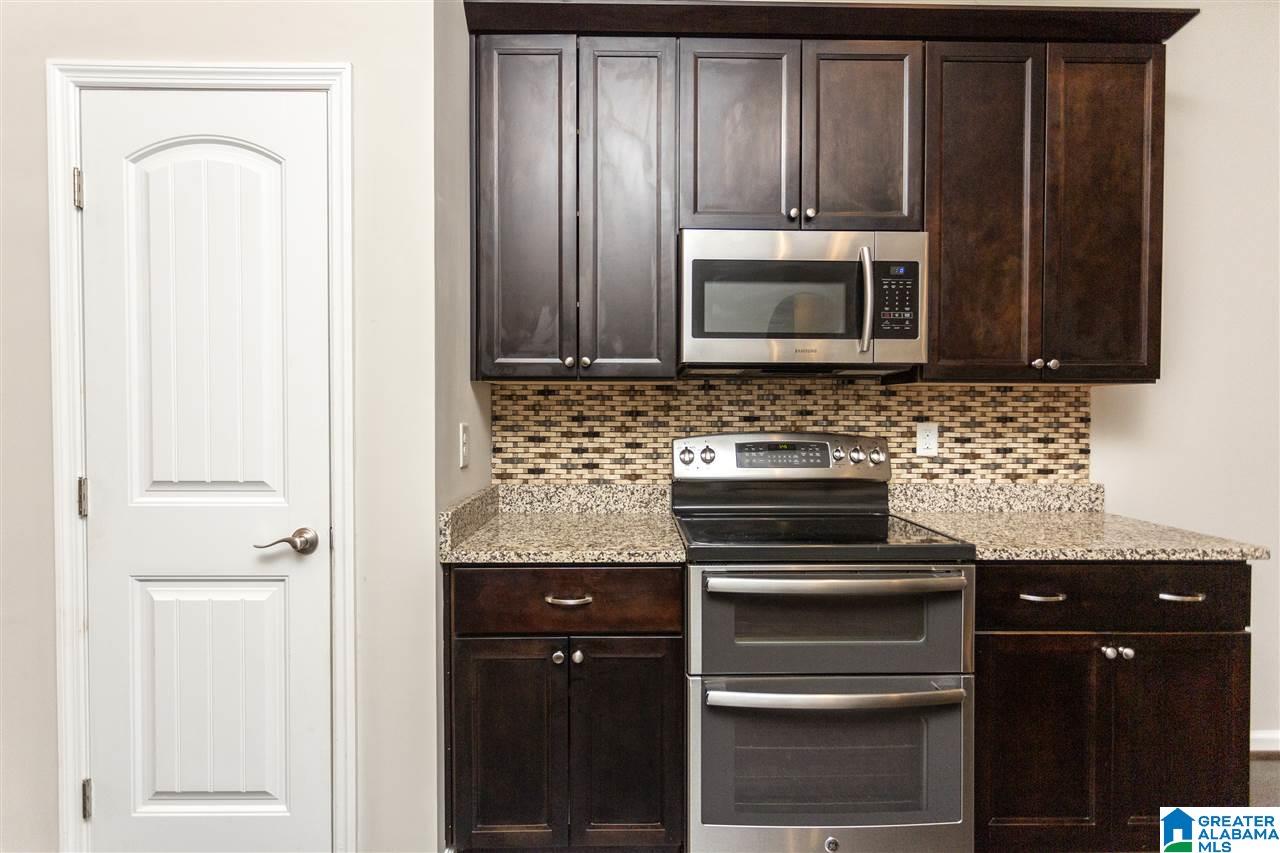 836 Michelle Manor Calera, AL 35040 - Photo 9 of 44