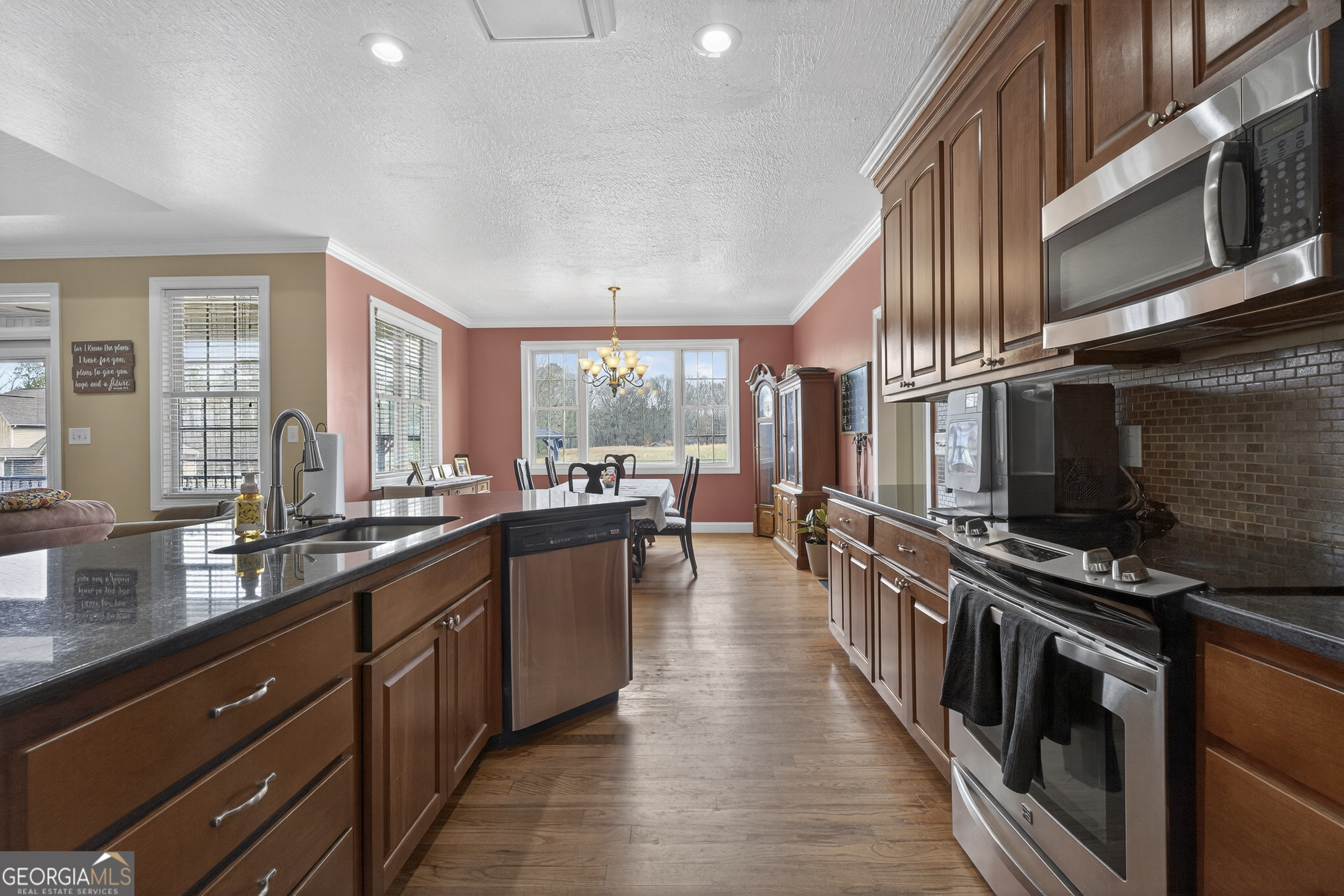 401 English Road Forsyth, GA 31029 - Photo 28 of 92