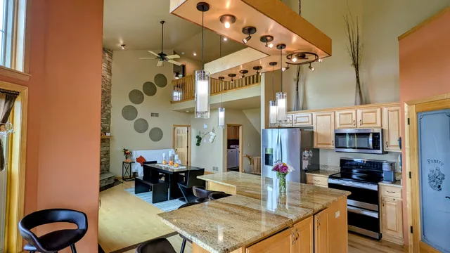 $684,900 | N100W17560 Whitetail Run, Germantown, WI 53022