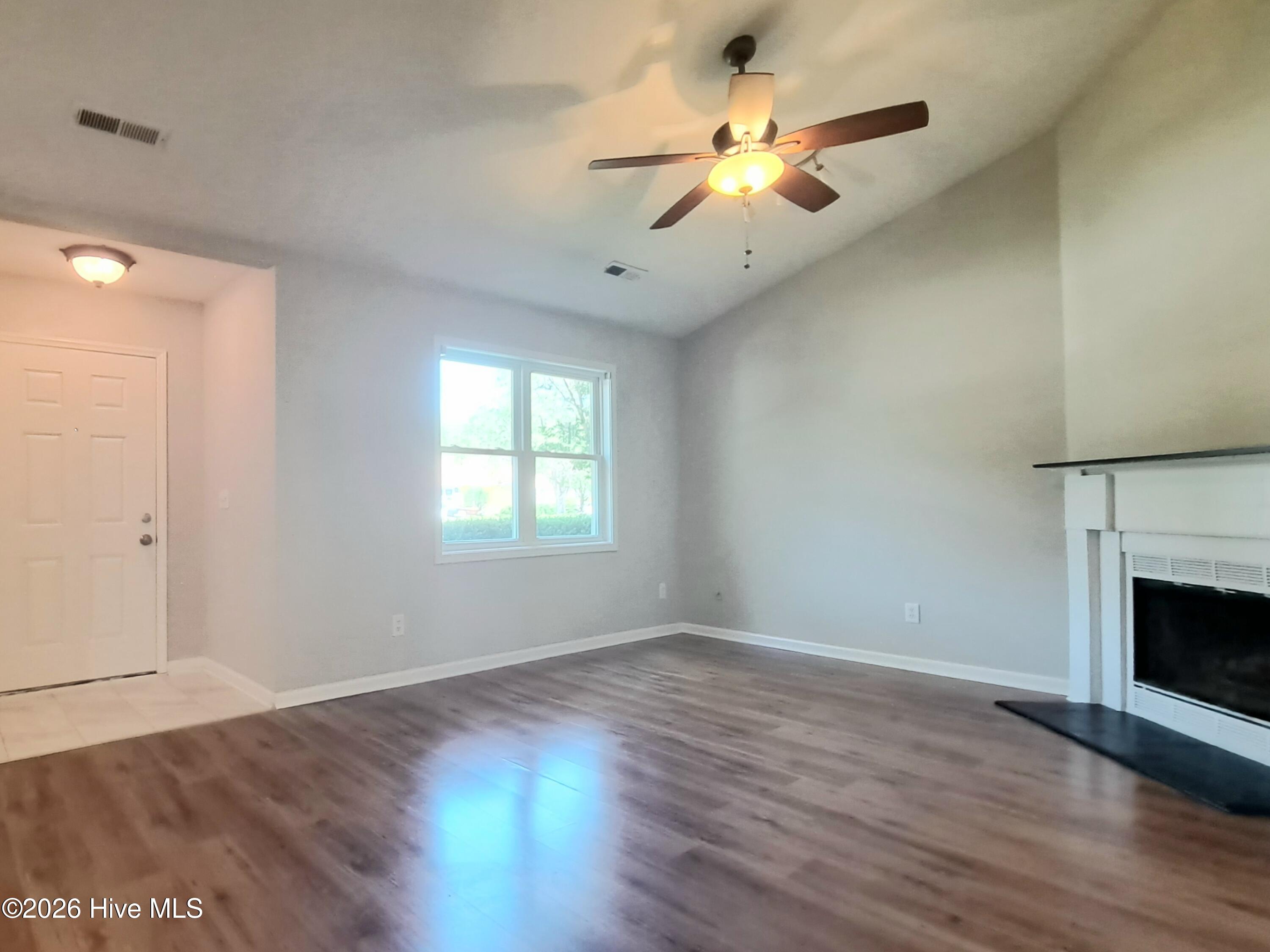 3212 Galway Road Castle Hayne, NC 28429 - Photo 11 of 34 Living