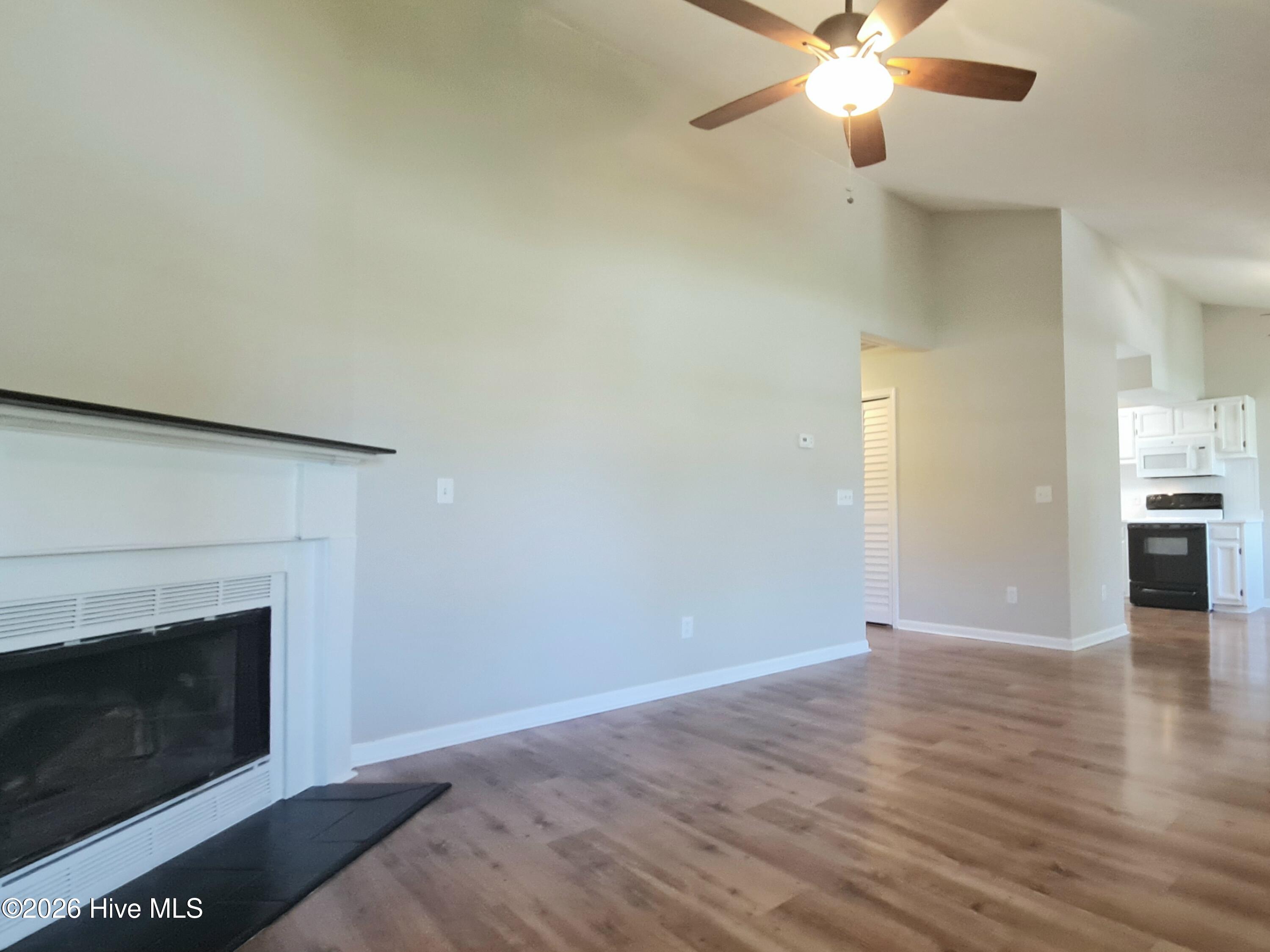 3212 Galway Road Castle Hayne, NC 28429 - Photo 13 of 34 Living