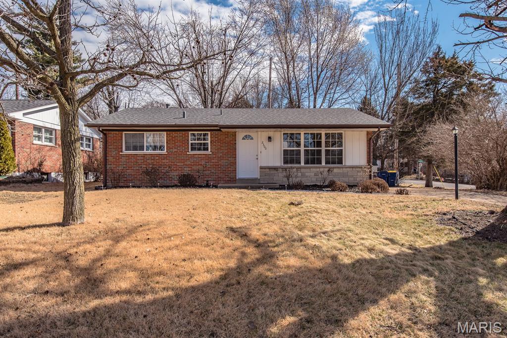 2300 Ruckert Avenue St. Louis, MO 63114 - Photo 1 of 43