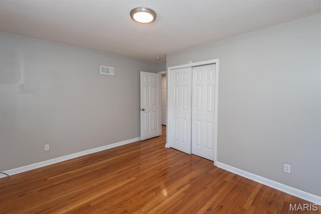 2300 Ruckert Avenue St. Louis, MO 63114 - Photo 20 of 43