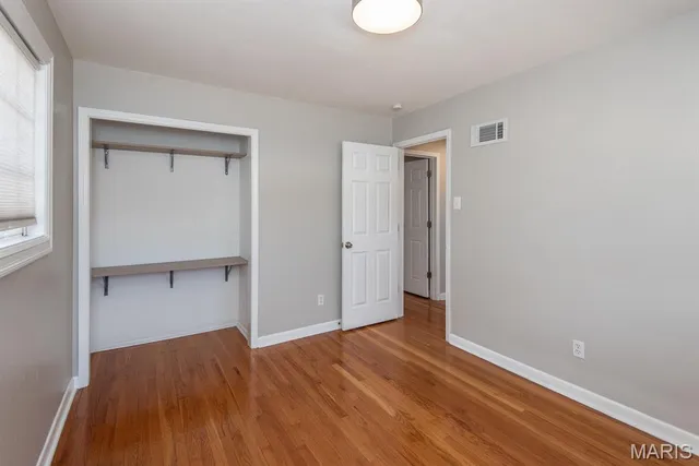 $240,000 | 2300 Ruckert Avenue, St. Louis, MO 63114