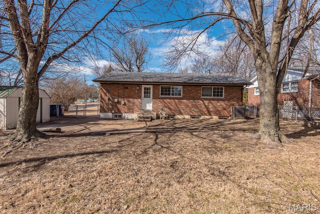 2300 Ruckert Avenue St. Louis, MO 63114 - Photo 42 of 43