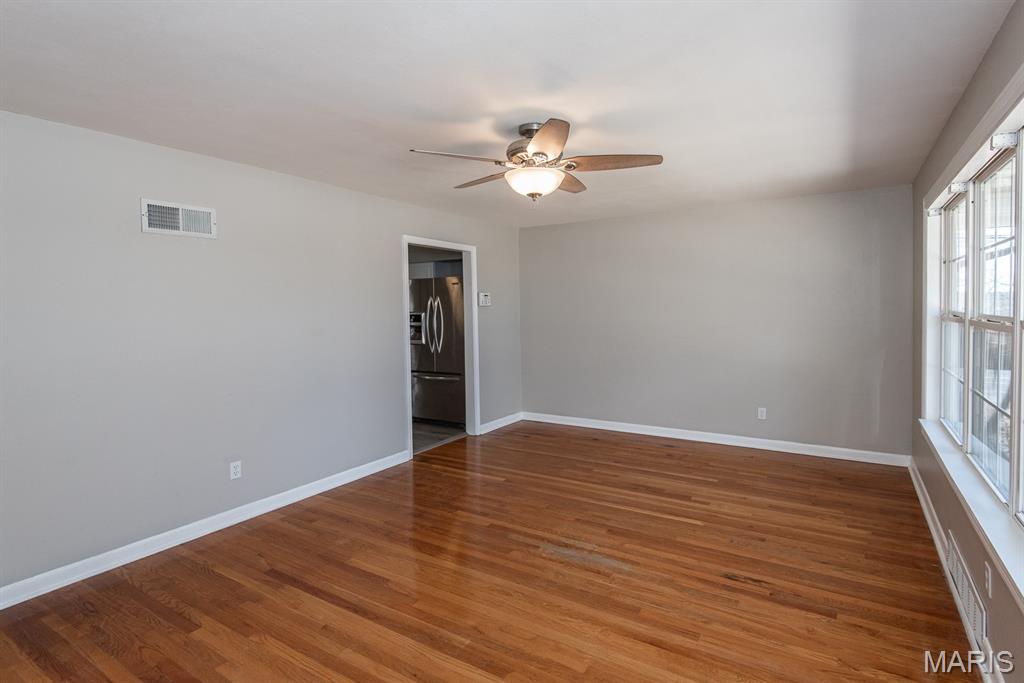 2300 Ruckert Avenue St. Louis, MO 63114 - Photo 6 of 43