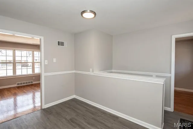 $240,000 | 2300 Ruckert Avenue, St. Louis, MO 63114