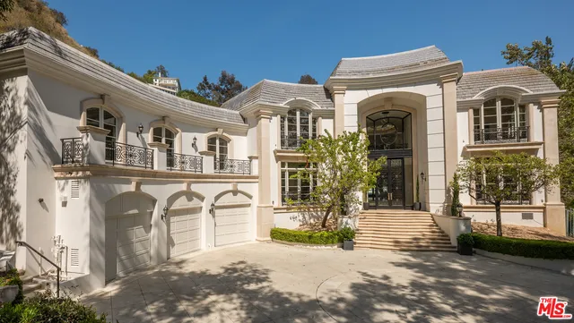 $11,995,000 | 10509 Vestone Way, Los Angeles, CA 90077