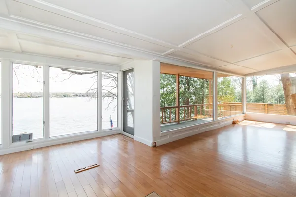 $625,000 | 25289 White Owl Lane, Hudson, IL 61748