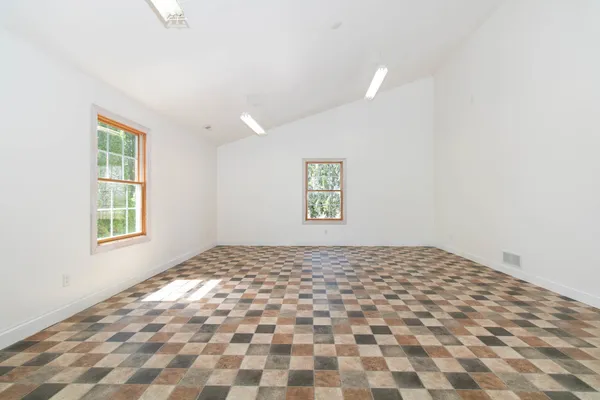 $625,000 | 25289 White Owl Lane, Hudson, IL 61748