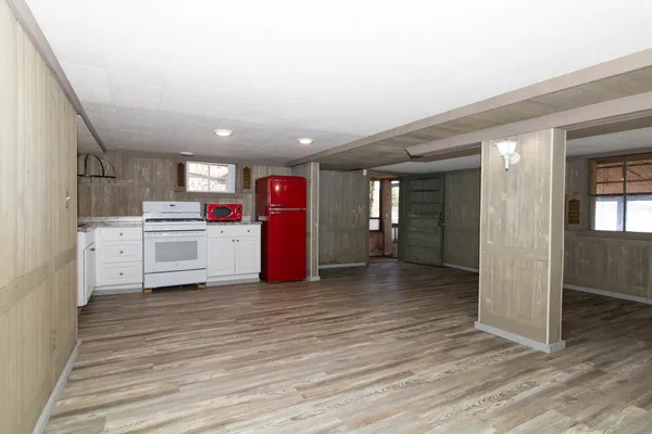 $625,000 | 25289 White Owl Lane, Hudson, IL 61748