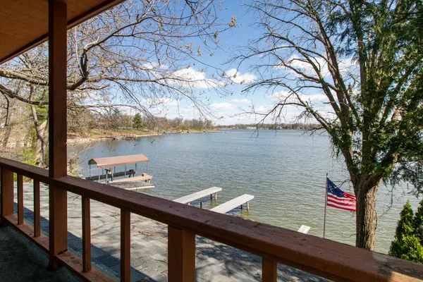 $625,000 | 25289 White Owl Lane, Hudson, IL 61748