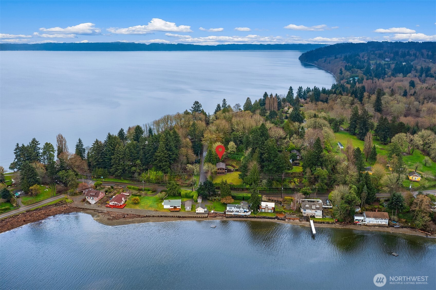 8121 Southwest 222nd Place Vashon, WA 98070 - Photo 2 of 33