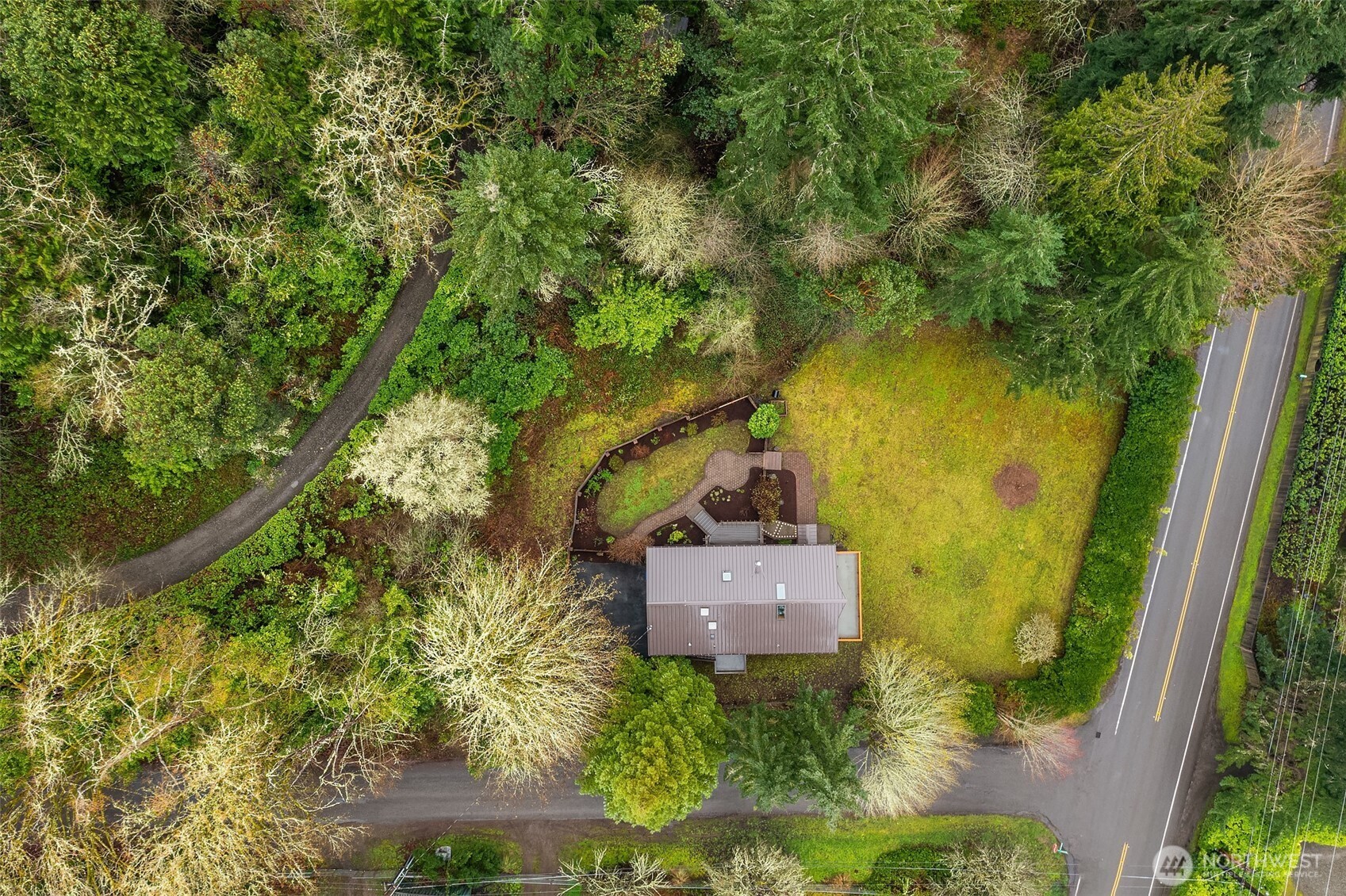8121 Southwest 222nd Place Vashon, WA 98070 - Photo 31 of 33