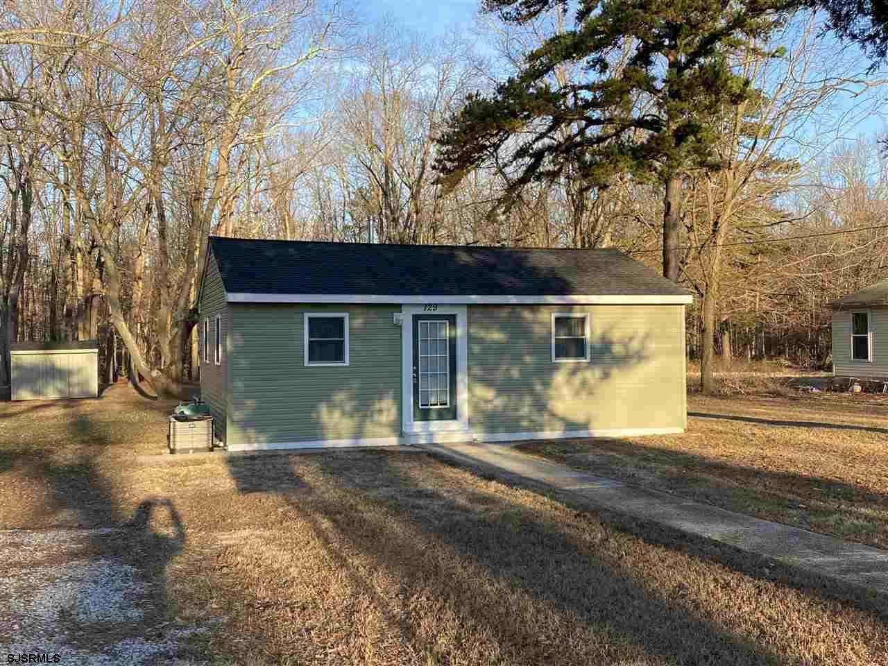 129 Colin Road Williamstown, NJ 08094 - Photo 1 of 14 Gallery Image 1