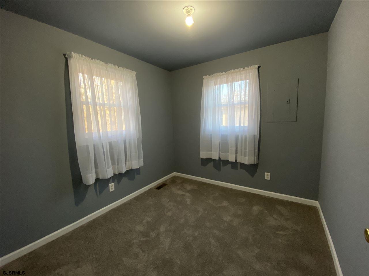 129 Colin Road Williamstown, NJ 08094 - Photo 4 of 14 Gallery Image 4