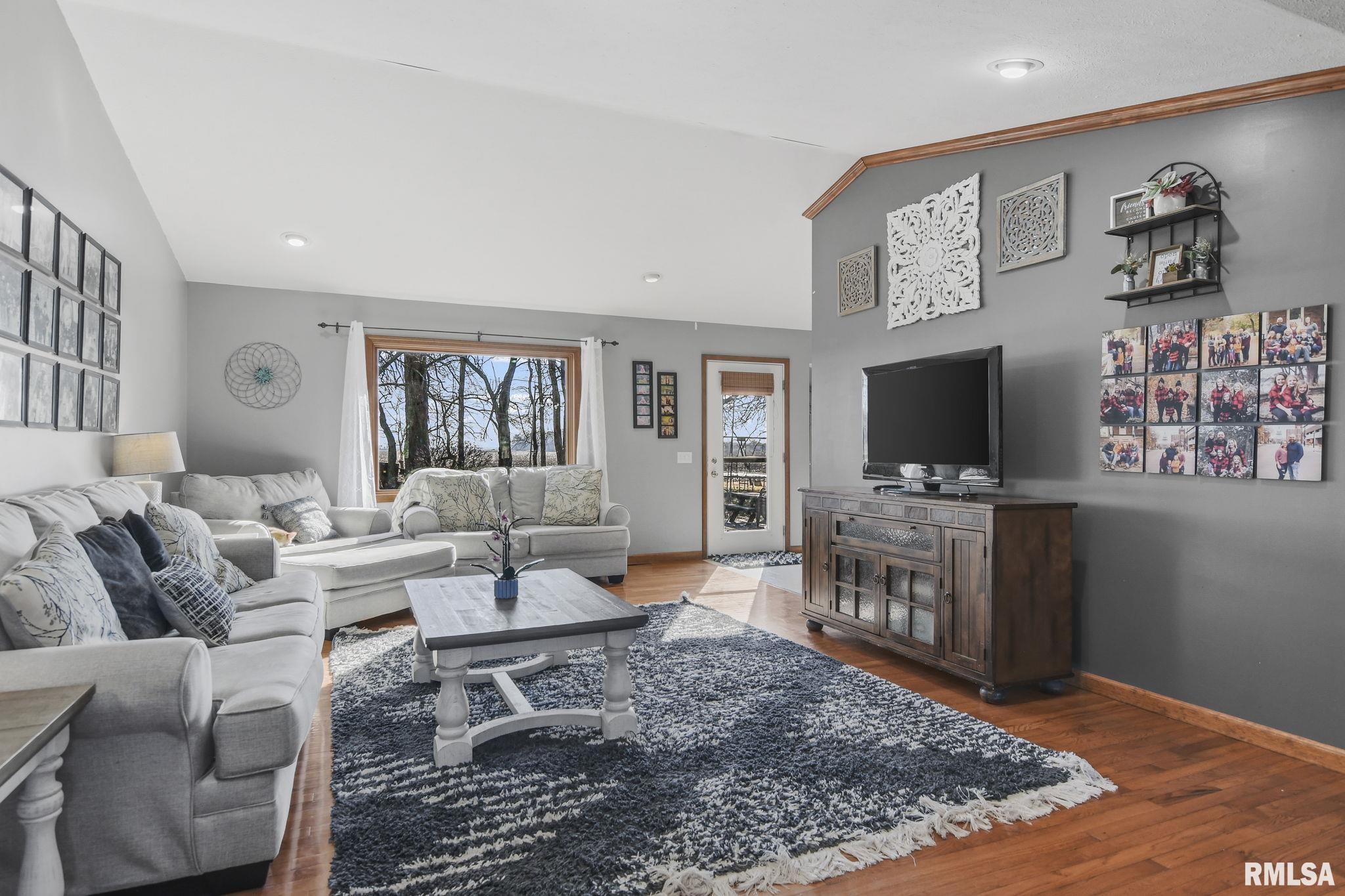 1100 Post Road Springfield, IL 62712 - Photo 7 of 45