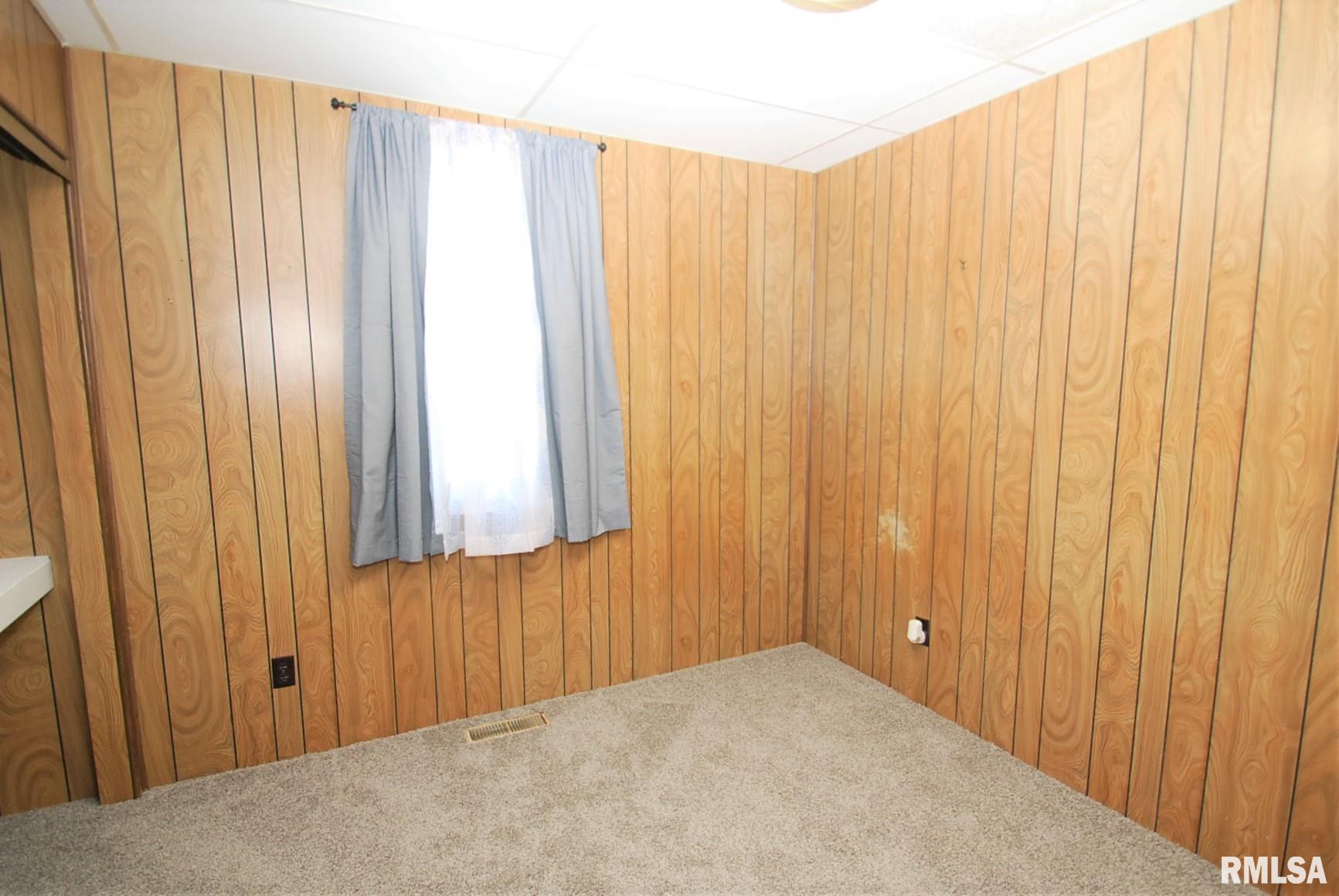 860 Kim Moor Road Peoria, IL 61607 - Photo 22 of 28 Gallery Image 22