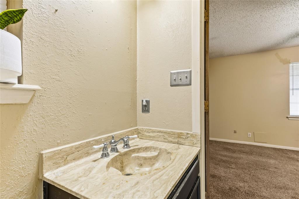 2922 Layne Drive Denison, TX 75020 - Photo 20 of 26