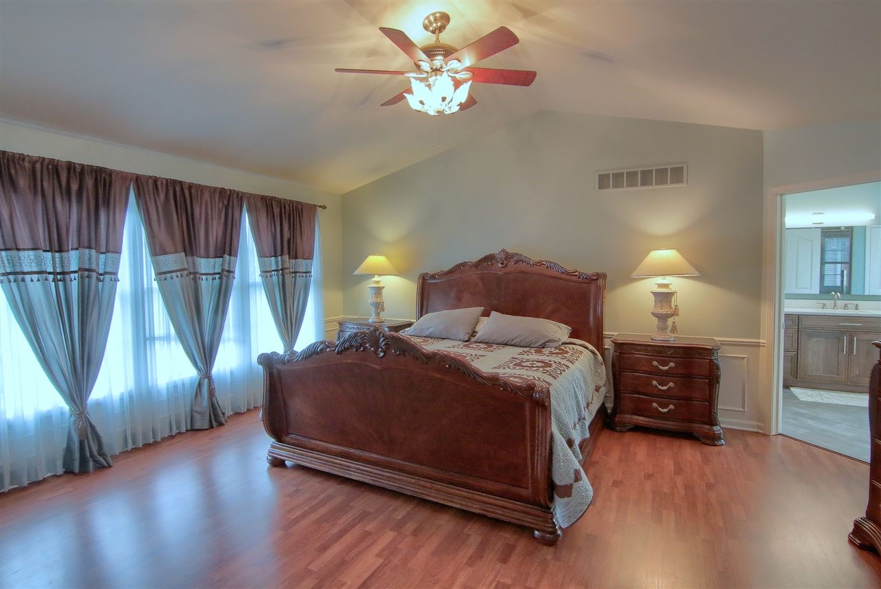 3795 Woodmonte Drive Rochester, MI 48306 - Photo 16 of 40 31348629-15.JPG