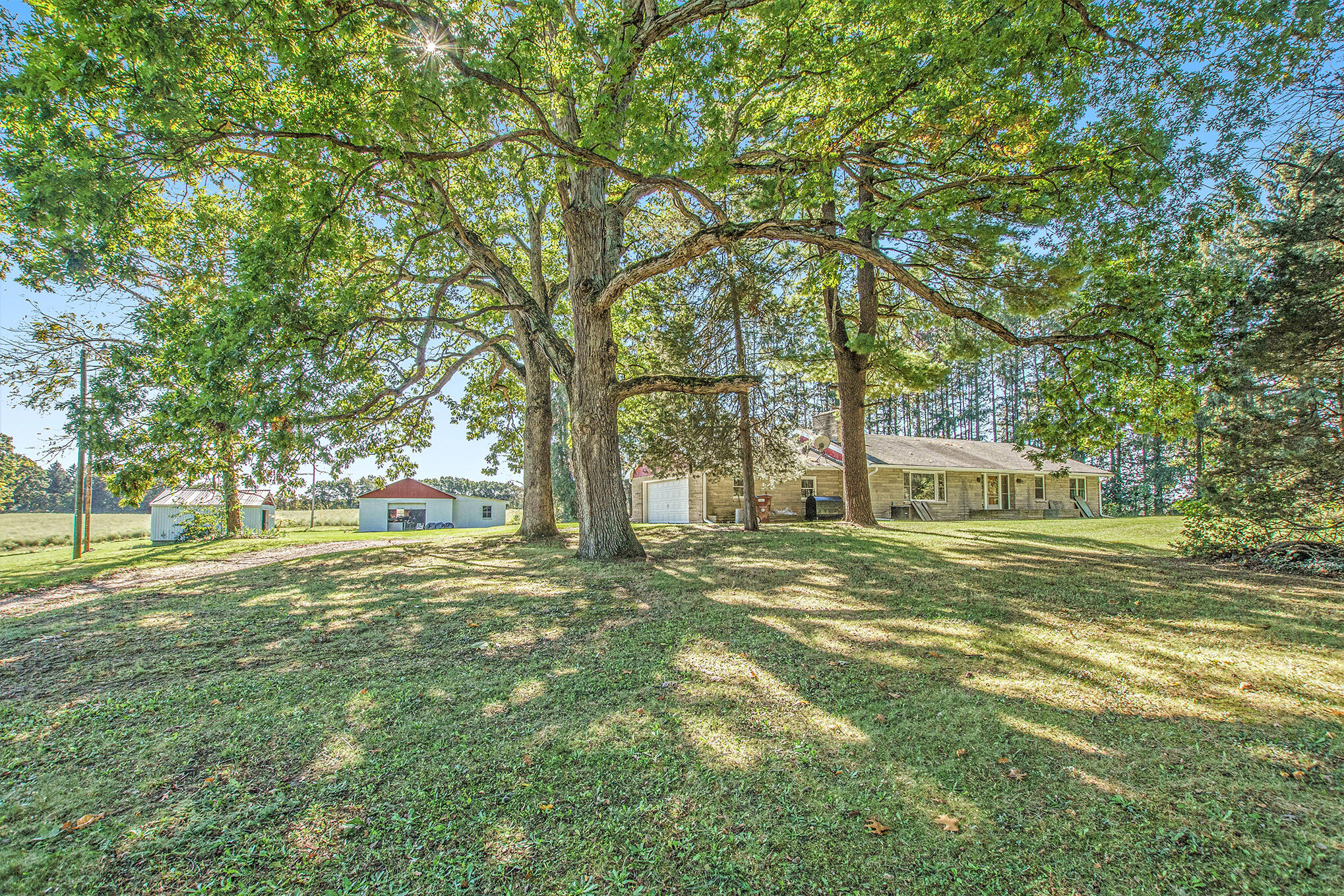 48693 76th Avenue Decatur, MI 49045 - Photo 9 of 32 DSC03549