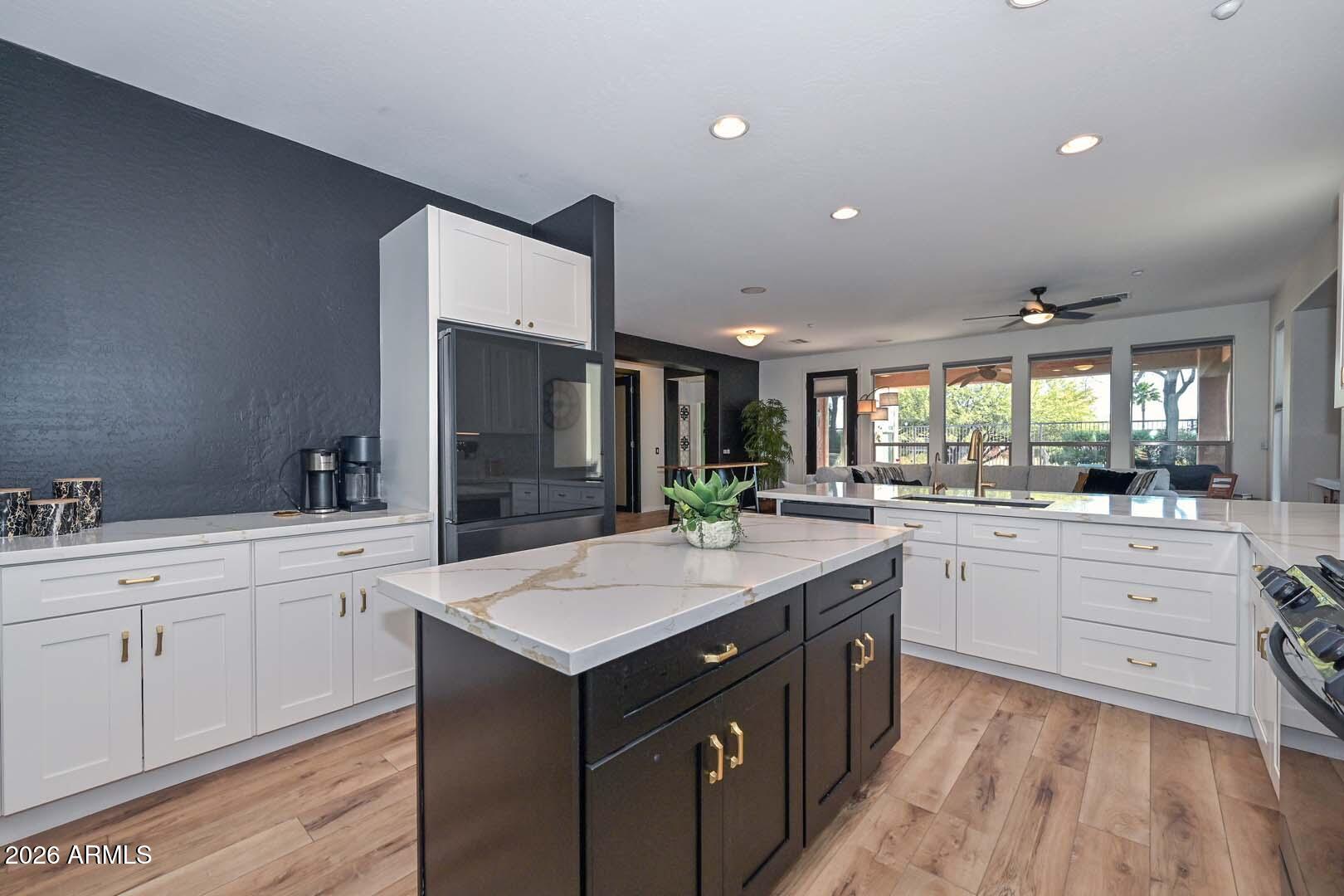 12917 West Red Fox Road Peoria, AZ 85383 - Photo 17 of 57 Kitchen-Island