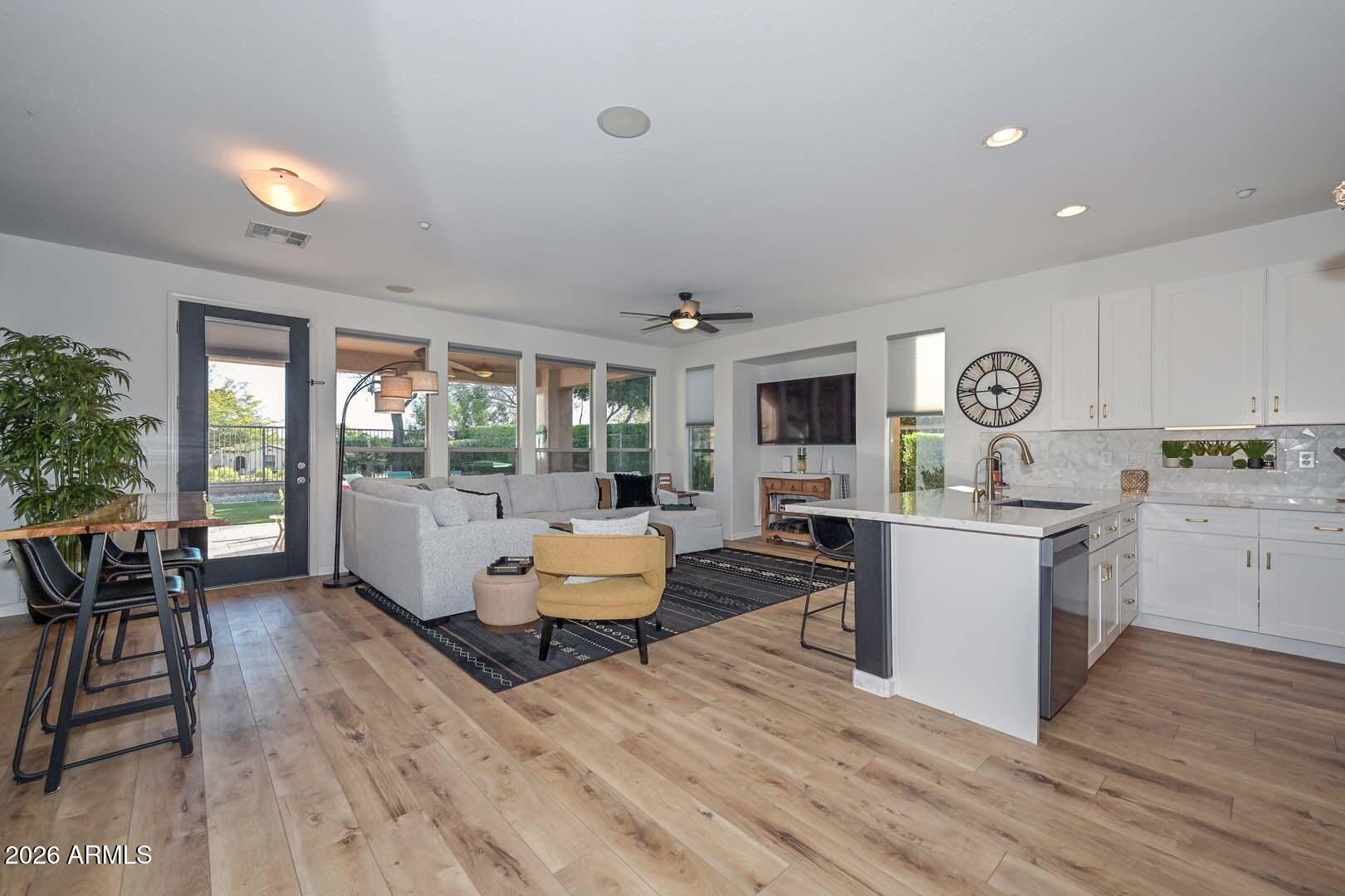 12917 West Red Fox Road Peoria, AZ 85383 - Photo 9 of 57 Great Room-Kitchen