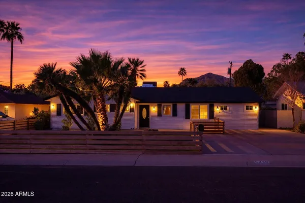 $975,000 | 5328 East Pinchot Avenue, Phoenix, AZ 85018