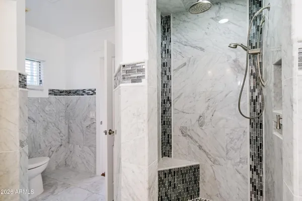 $975,000 | 5328 East Pinchot Avenue, Phoenix, AZ 85018