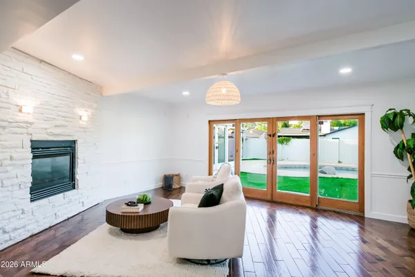 $975,000 | 5328 East Pinchot Avenue, Phoenix, AZ 85018