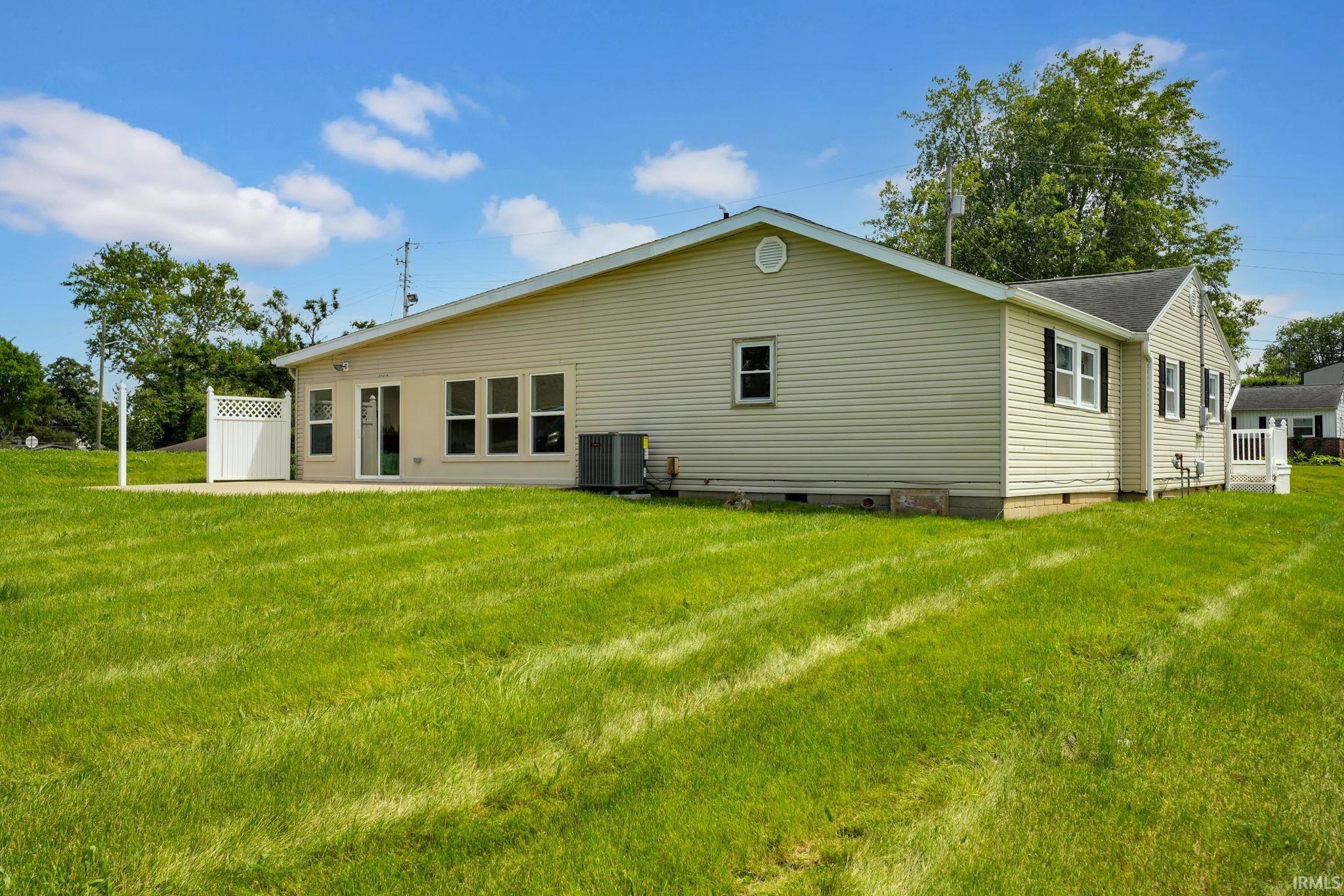 1007 23rd Street Bedford, IN 47421 - Photo 23 of 26