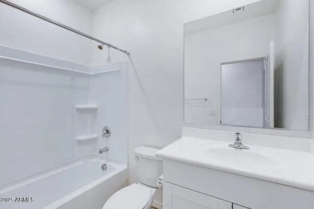 $2,150 | 12657 West Orangewood Avenue, Glendale, AZ 85307