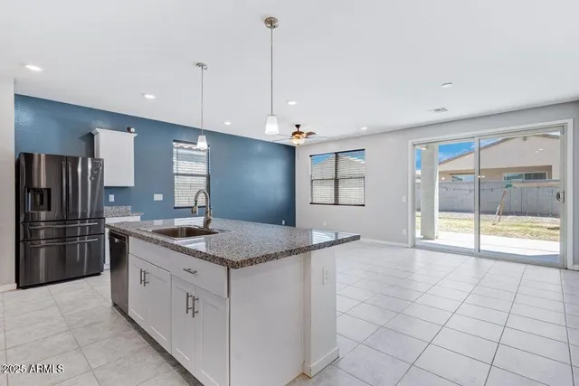 $2,150 | 12657 West Orangewood Avenue, Glendale, AZ 85307