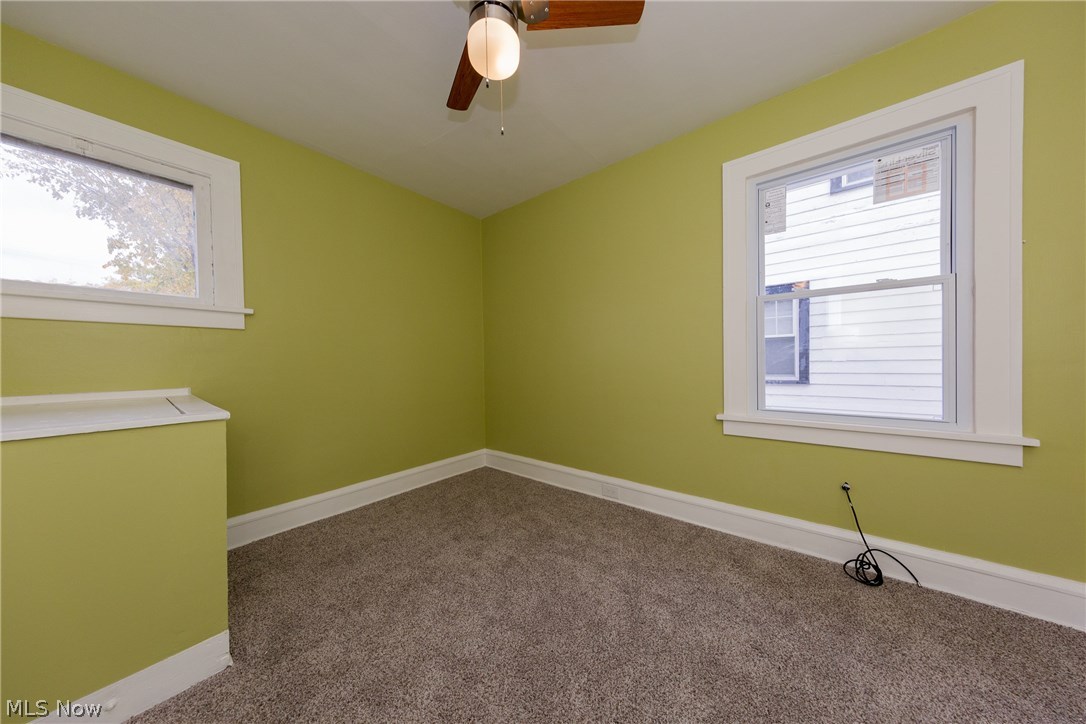13379 Cedar Road Cleveland Heights, OH 44118 - Photo 17 of 27