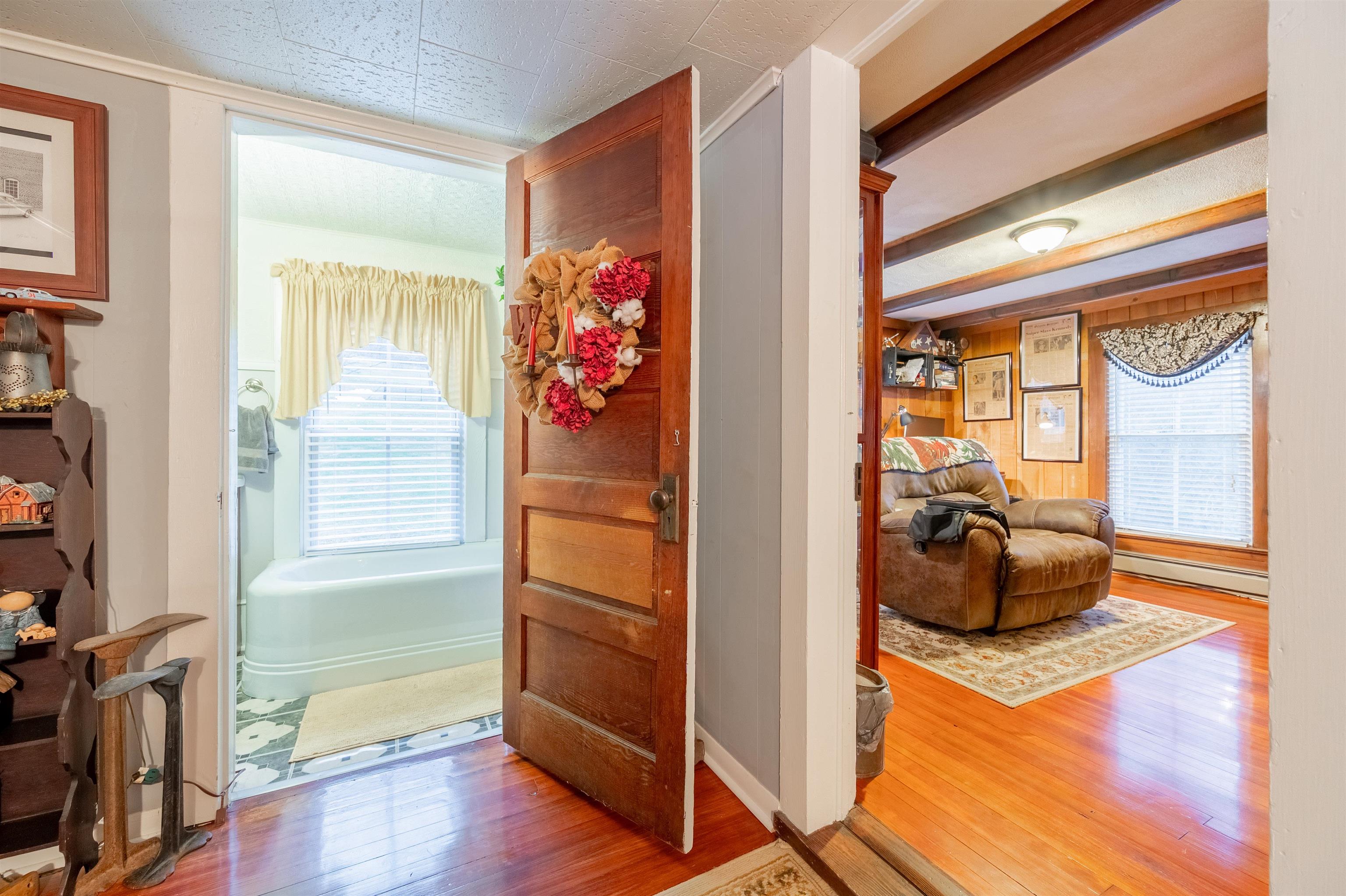 202 Thunder Road Pembroke, VA 24136 - Photo 33 of 55 Gallery Image 33