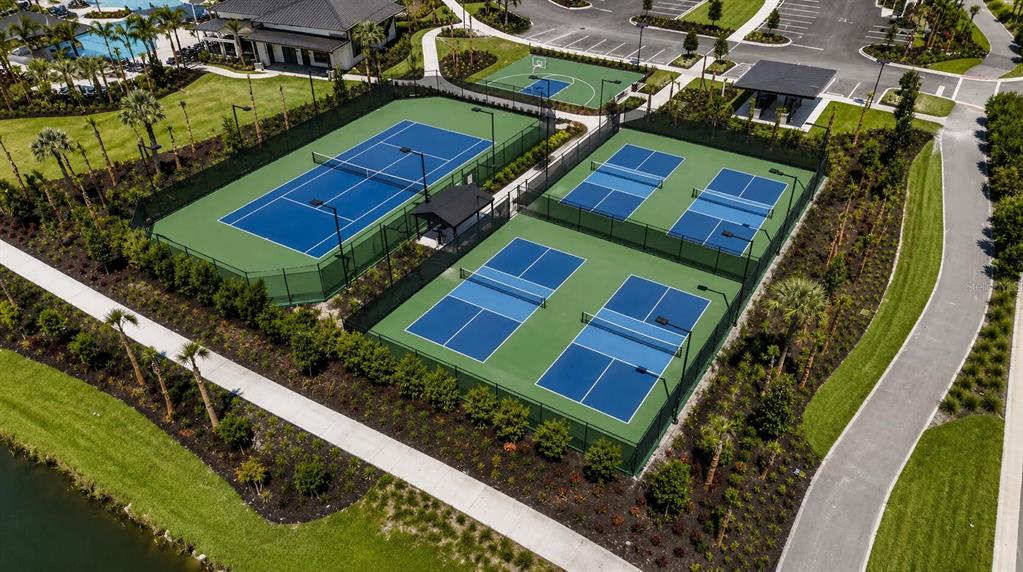 33320 Castaway Loop Wesley Chapel, FL 33543 - Photo 18 of 23