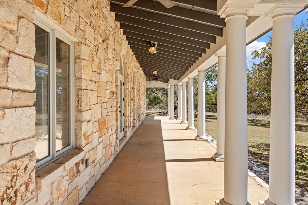 352 Pfeiffer Road Fredericksburg, TX 78624 - Photo 45 of 65