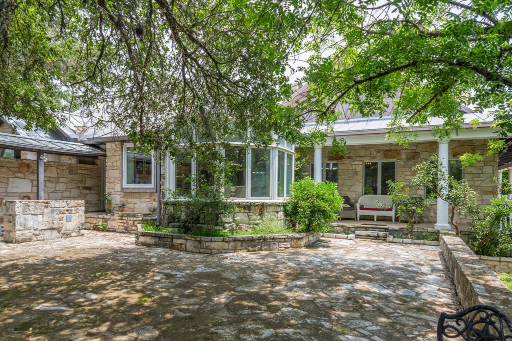 352 Pfeiffer Road Fredericksburg, TX 78624 - Photo 50 of 65