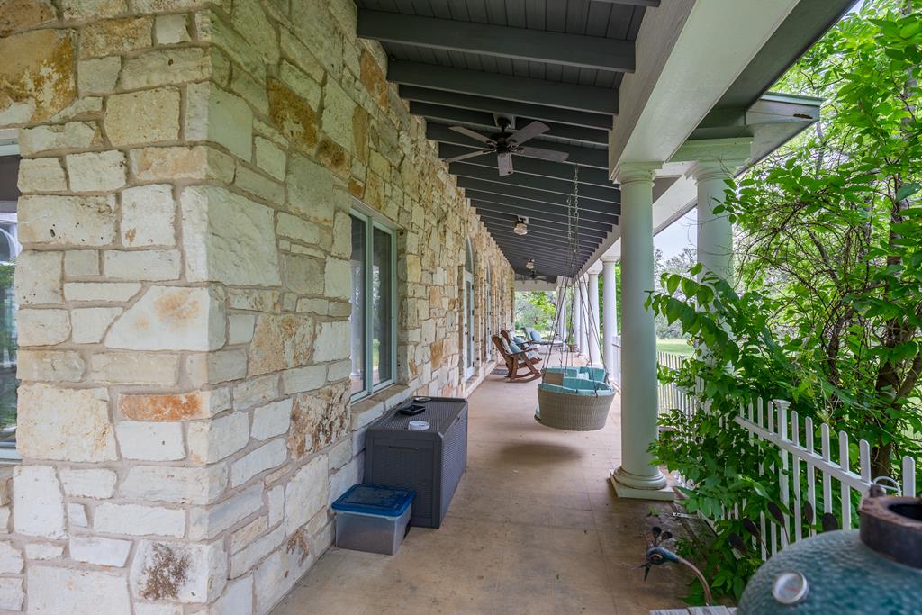 352 Pfeiffer Road Fredericksburg, TX 78624 - Photo 53 of 65