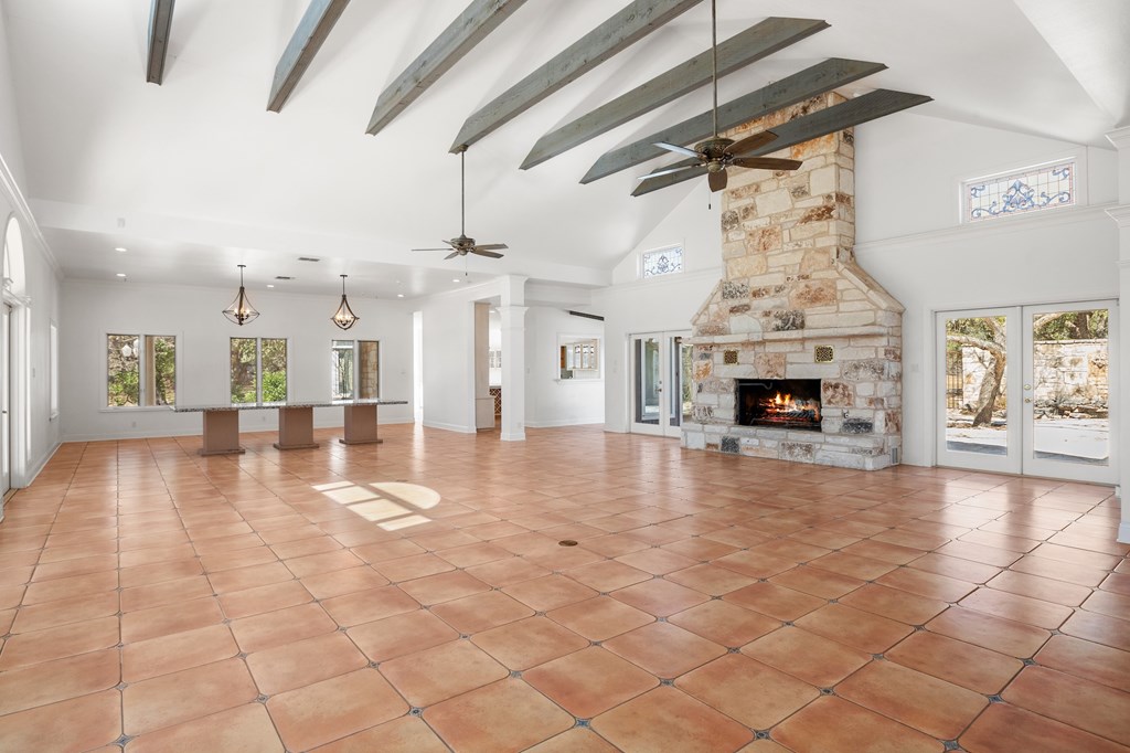 352 Pfeiffer Road Fredericksburg, TX 78624 - Photo 8 of 65